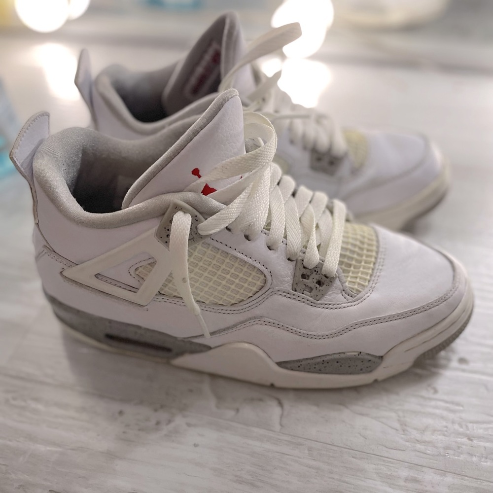 Air jordan 4s oreo size 6.5y